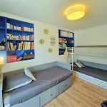 2 Pièces, Face Casino, 20 Mètres Plage. Appartamento Trouville-sur-Mer