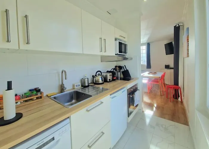 شقة 2 Pieces, Face Casino, 20 Metres Plage.